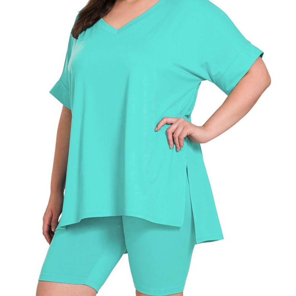 #409 PLUS BRUSHED  MICROFIBER V-NCEK HI-LOW HEM TOP & BIKER SHORTS SET